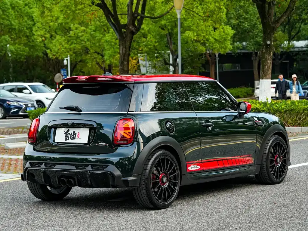 MINI JCW (John Cooper Works) — фото 7