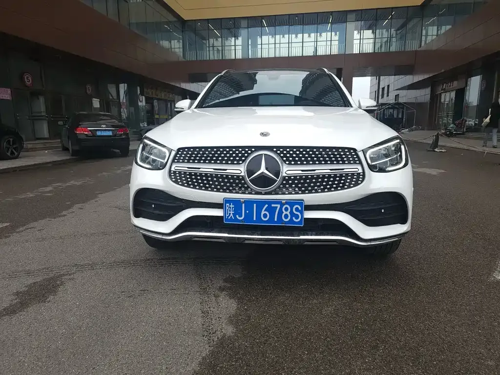 Mercedes-Benz GLC — фото 2