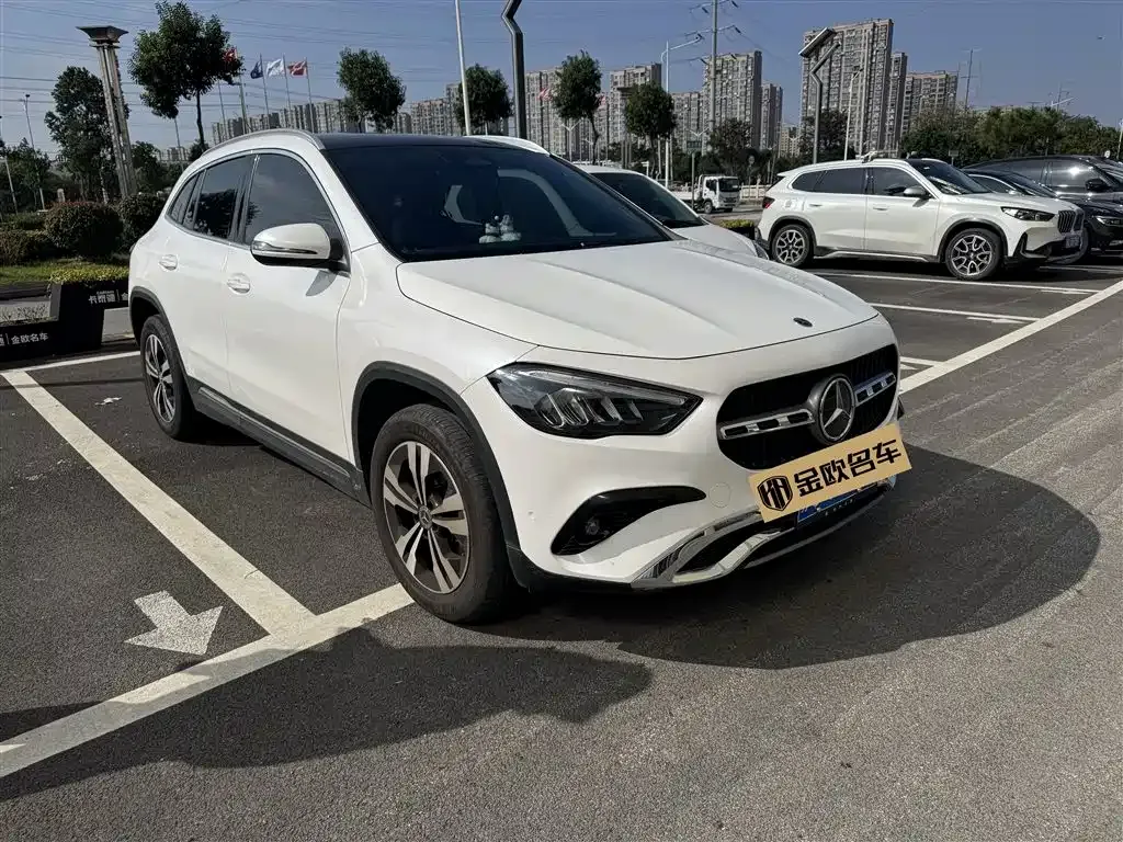Mercedes-Benz GLA — фото 2