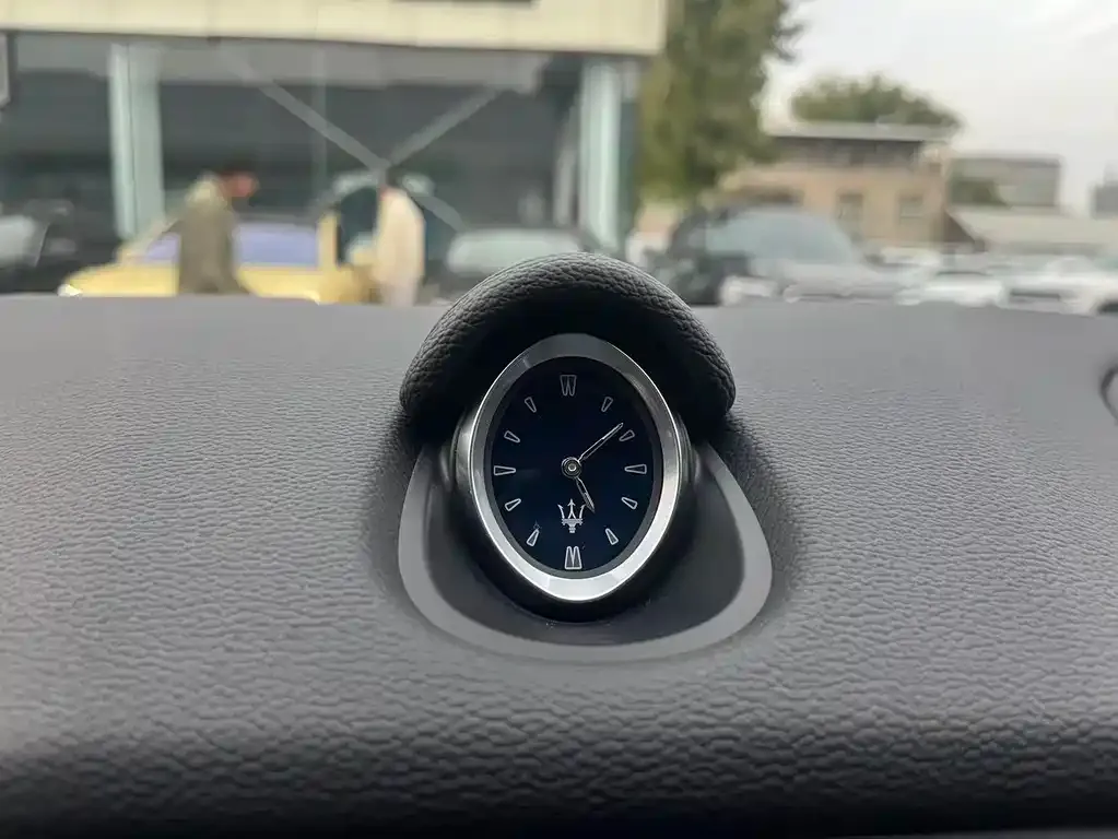 Maserati Ghibli — фото 7