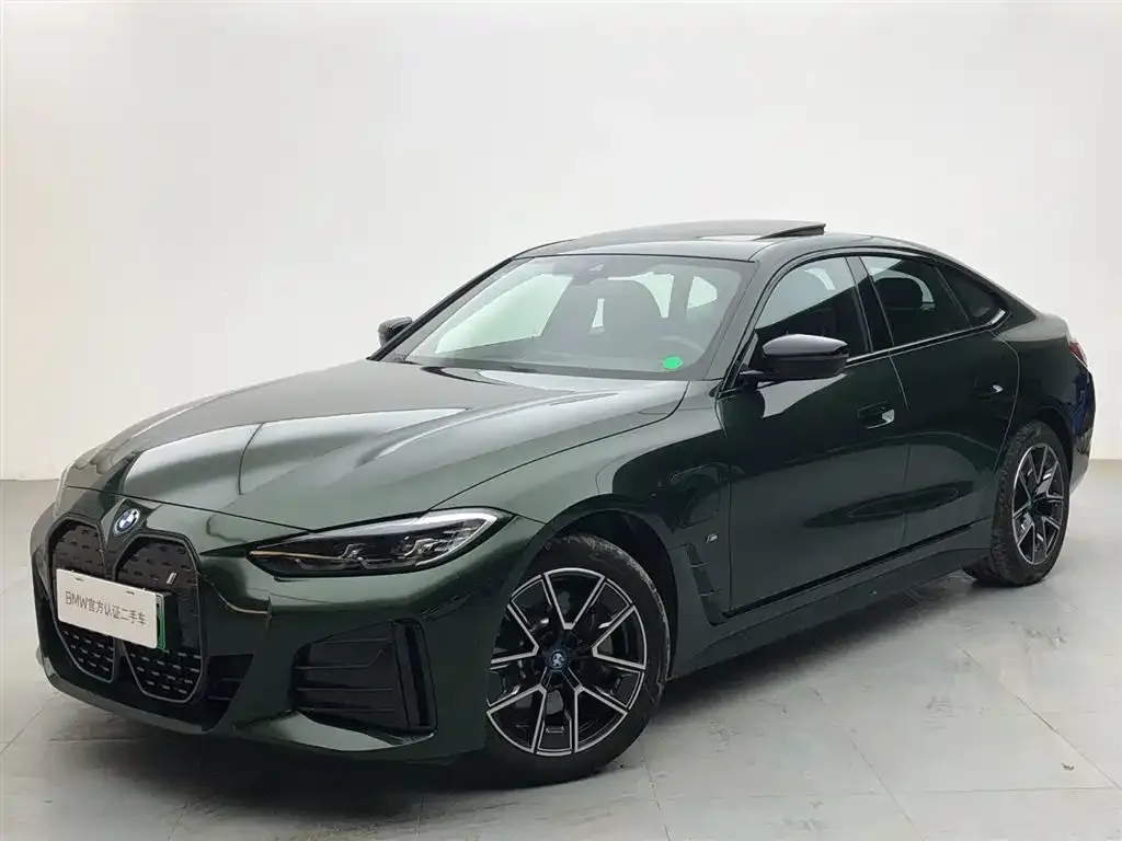 BMW i4 — фото 1