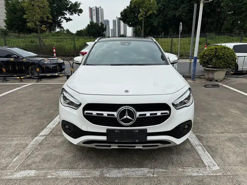 Mercedes-Benz GLA — фото 2