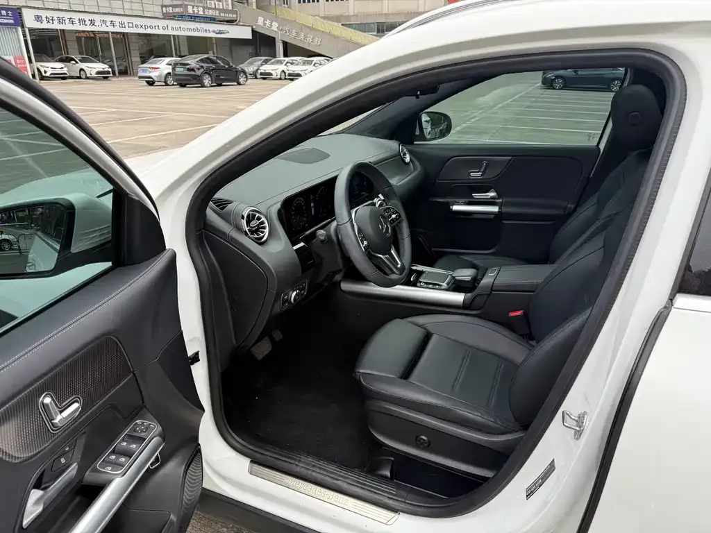 Mercedes-Benz GLA — фото 5