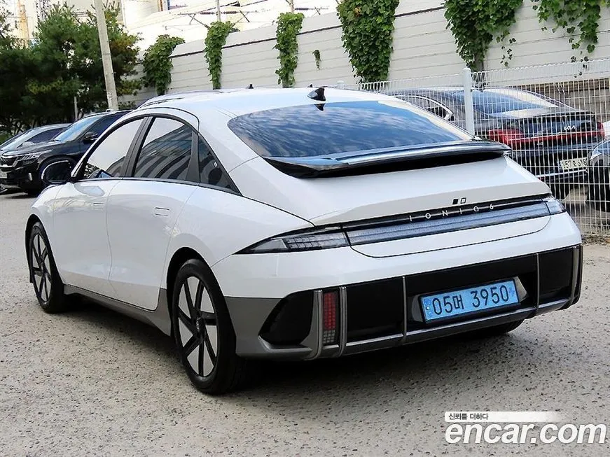 Hyundai Ioniq6 — фото 3