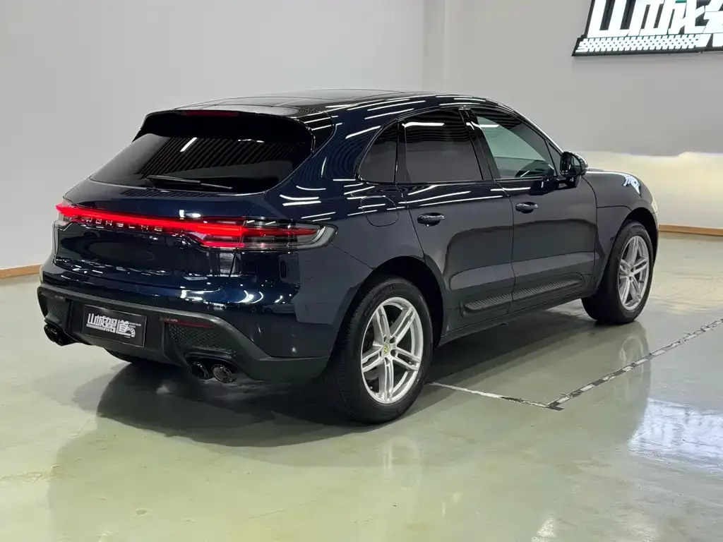 Porsche Macan — фото 5