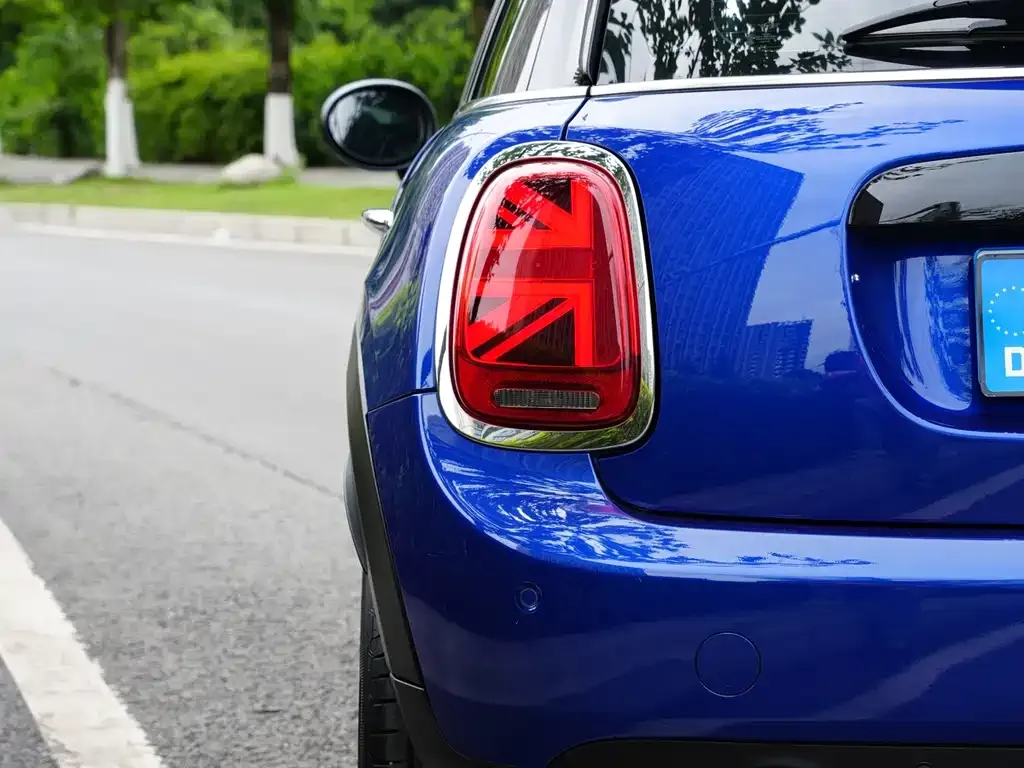 MINI Cooper (3-door) — фото 10