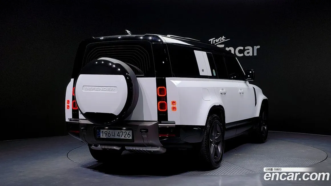 Land Rover Defender — фото 2