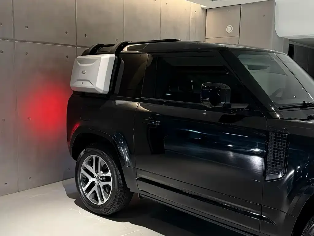 Land Rover Defender — фото 3