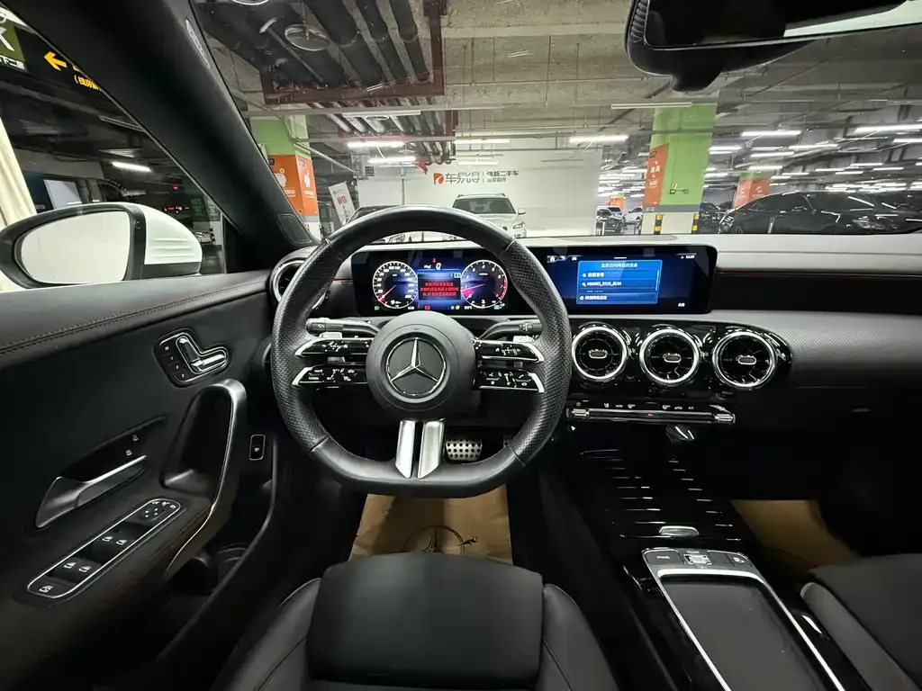 Mercedes-Benz CLA (Import) — фото 9