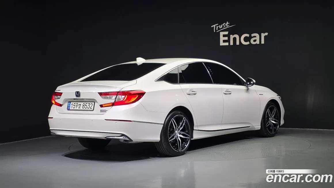 Honda Accord — фото 2