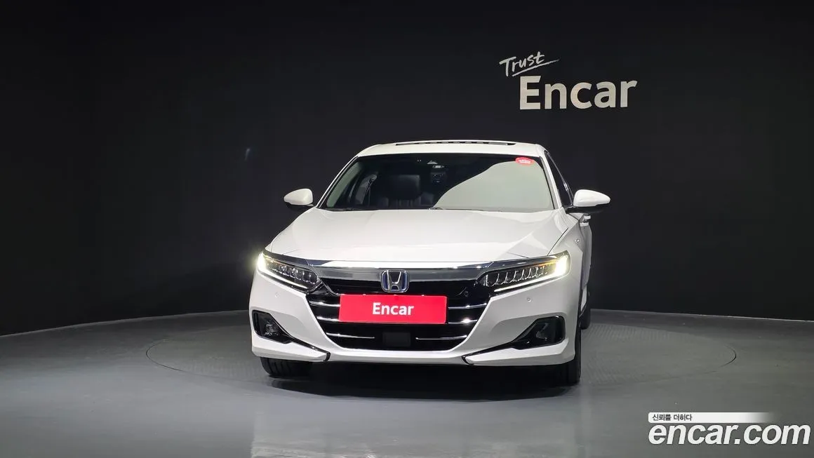 Honda Accord — фото 3