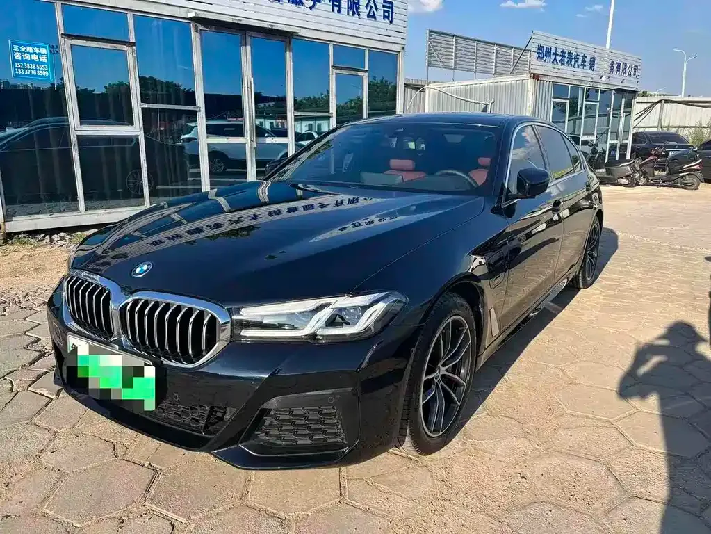 BMW 5 Series New Energy — фото 1