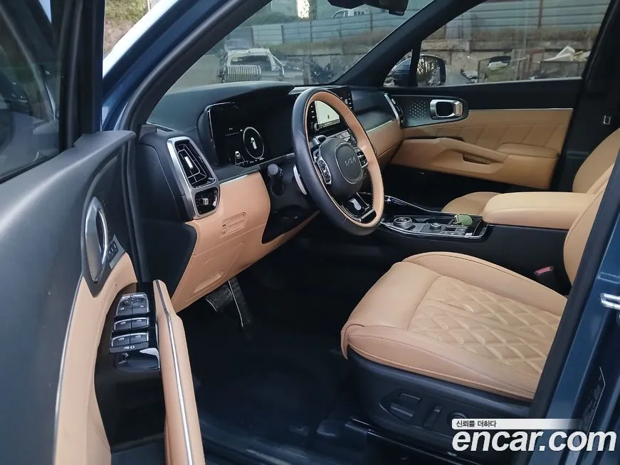 Kia Sorento — фото 8