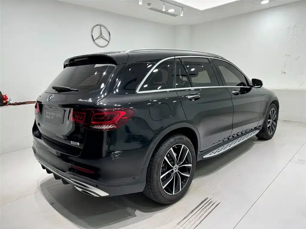 Mercedes-Benz GLC — фото 6