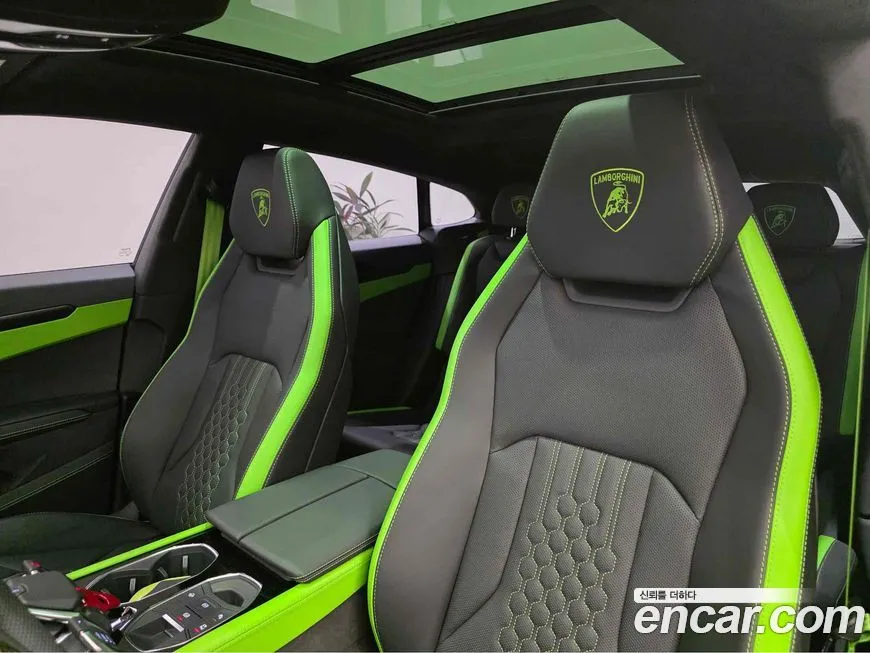 Lamborghini Urus — фото 8