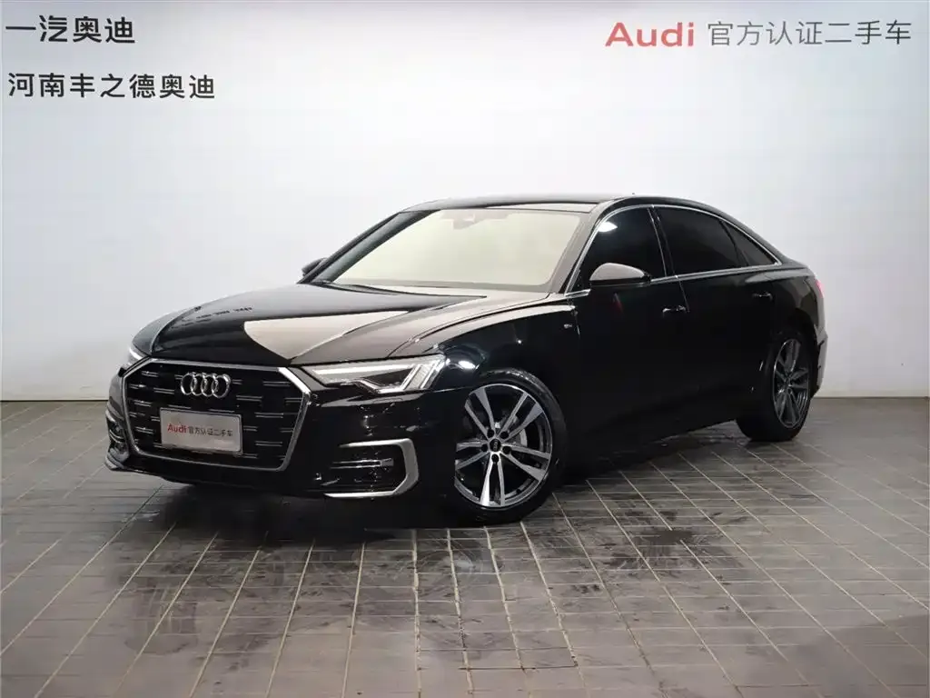 Audi A6L — фото 1
