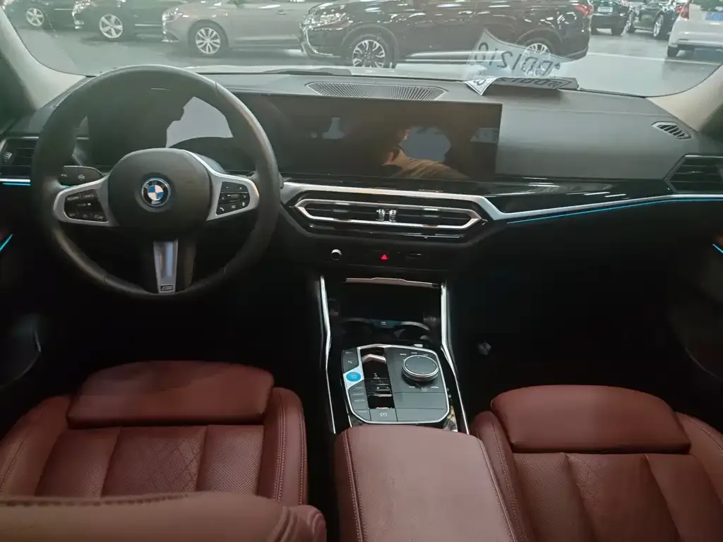 BMW i3 — фото 6