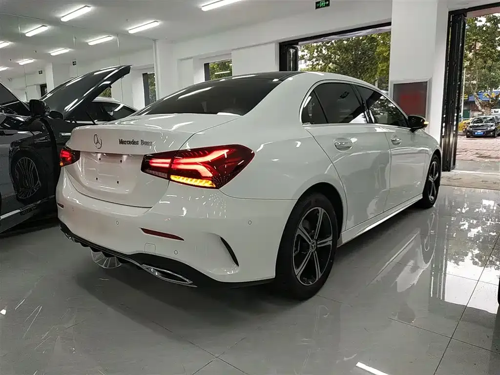 Mercedes-Benz A-Class — фото 7
