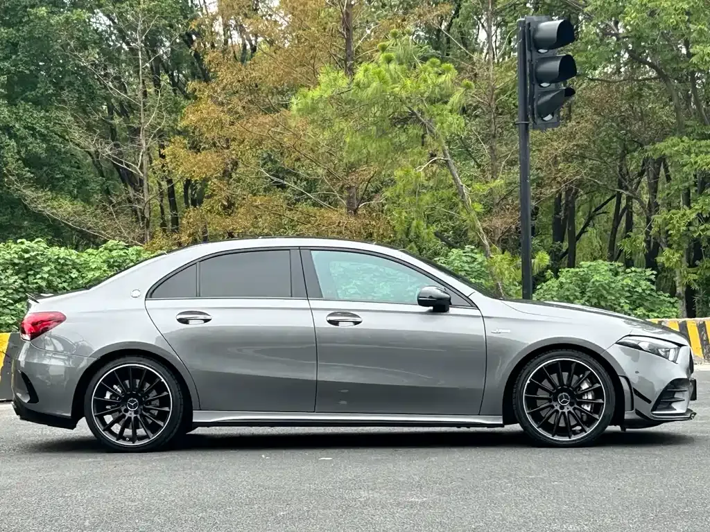 Mercedes-Benz A-Class AMG — фото 5