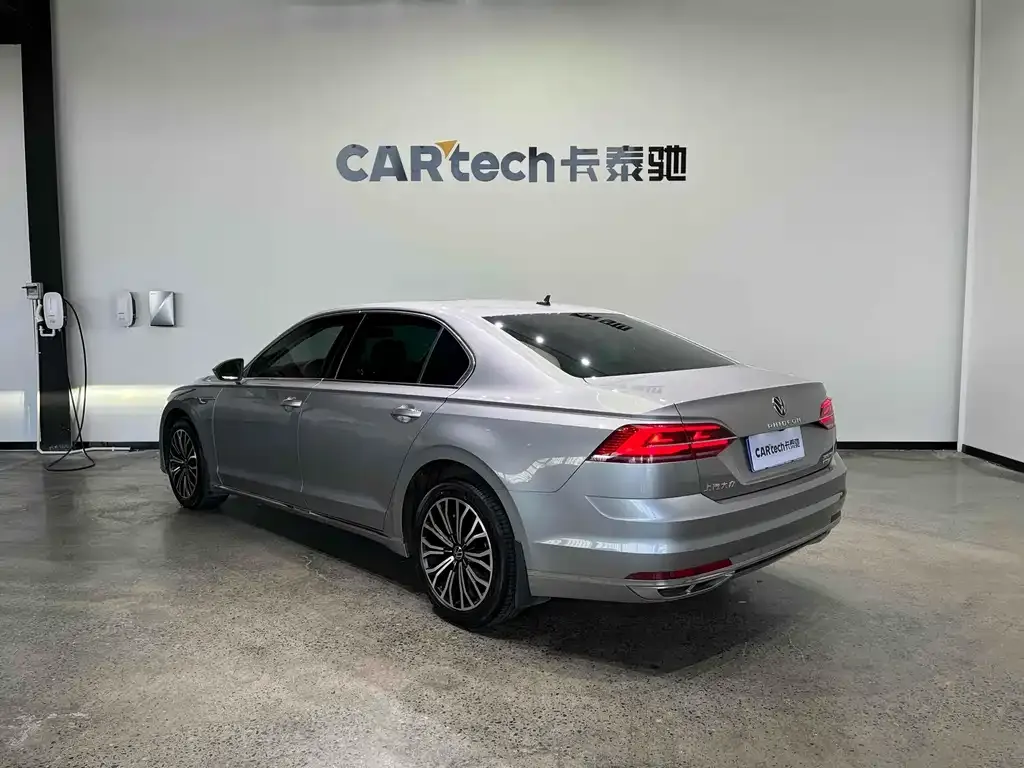 Volkswagen Phideon — фото 5