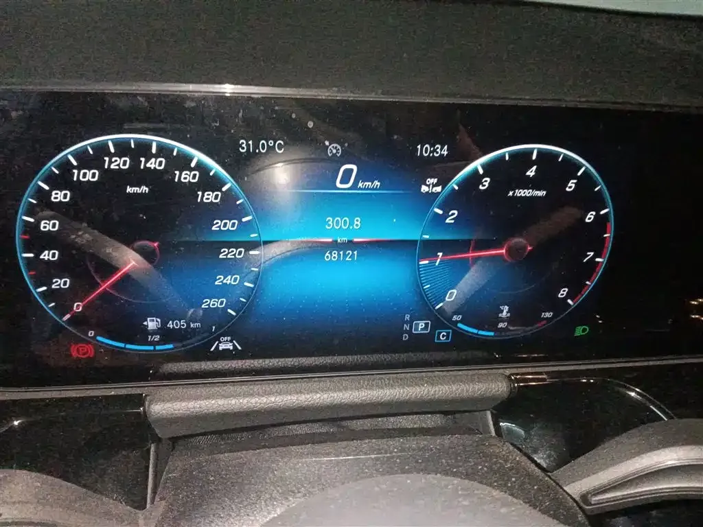 Mercedes-Benz GLA — фото 5