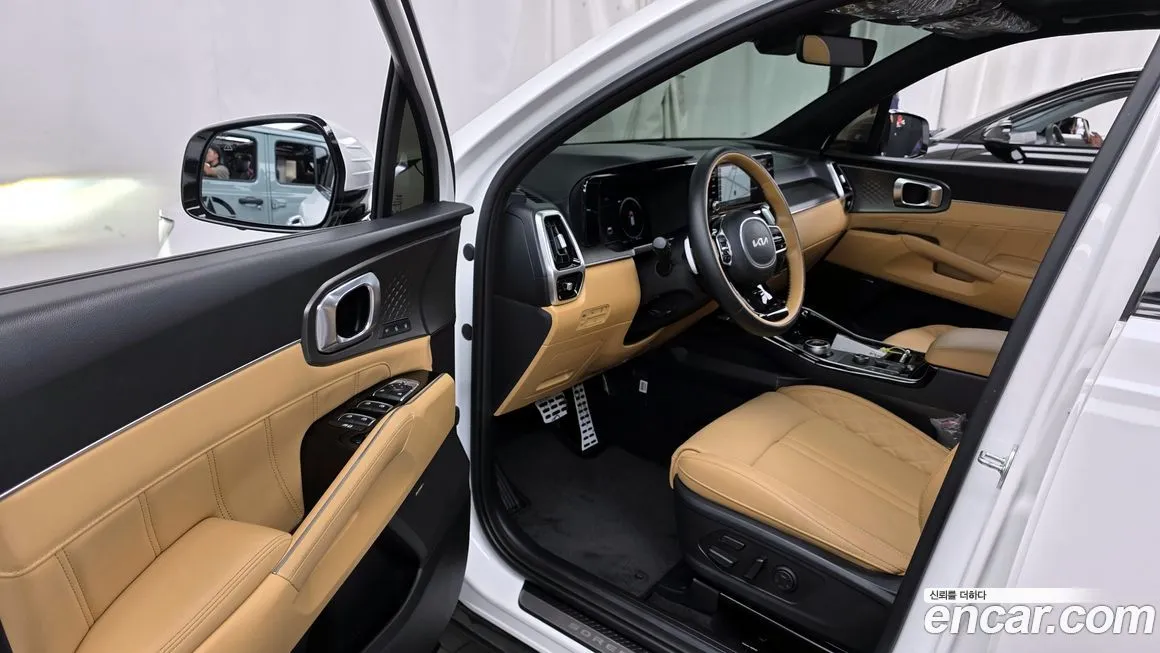 Kia Sorento — фото 10