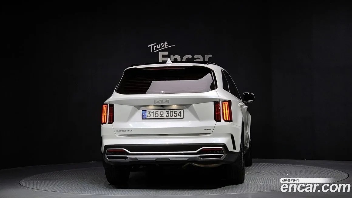 Kia Sorento — фото 4
