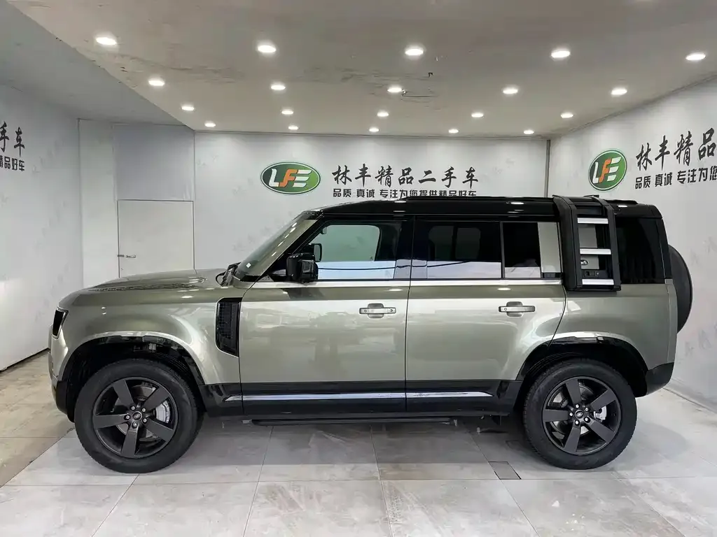 Land Rover Defender — фото 4