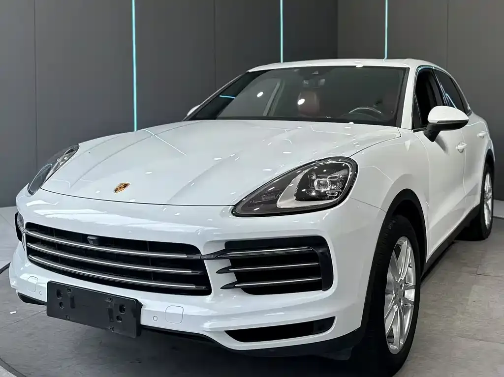 Porsche Cayenne Hybrid — фото 1