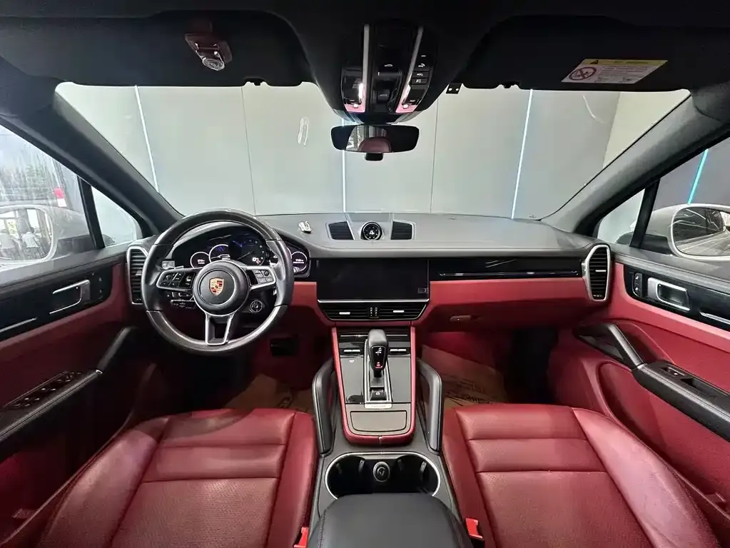 Porsche Cayenne Hybrid — фото 9