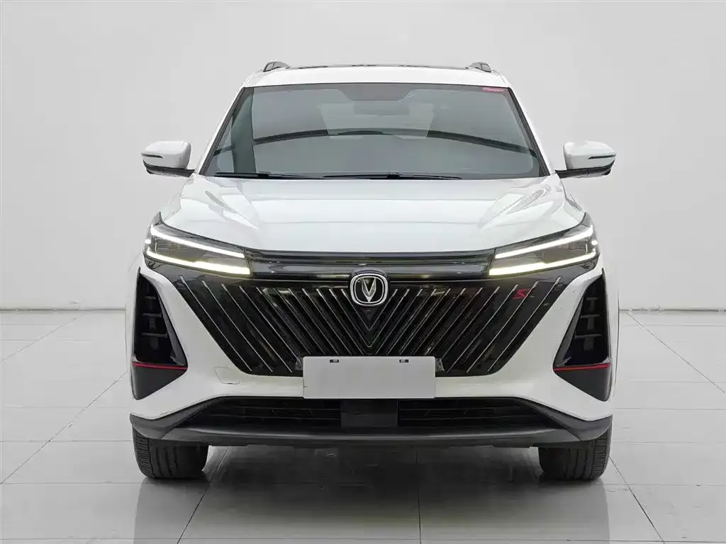 Changan CS75 PLUS — фото 3