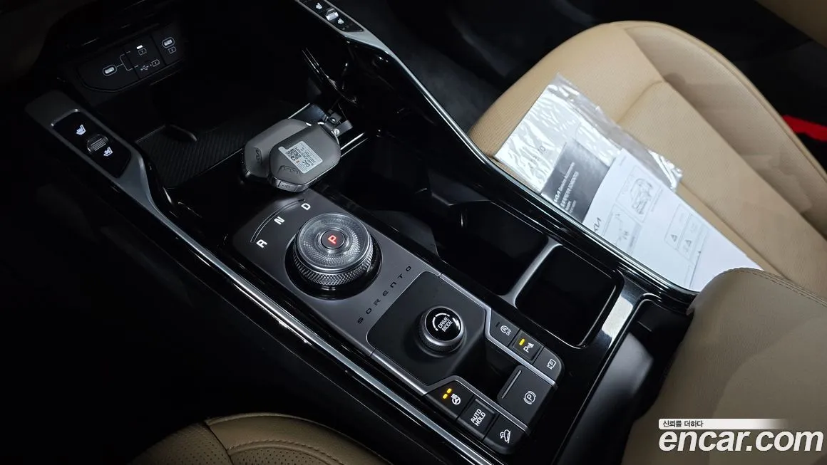 Kia Sorento — фото 9
