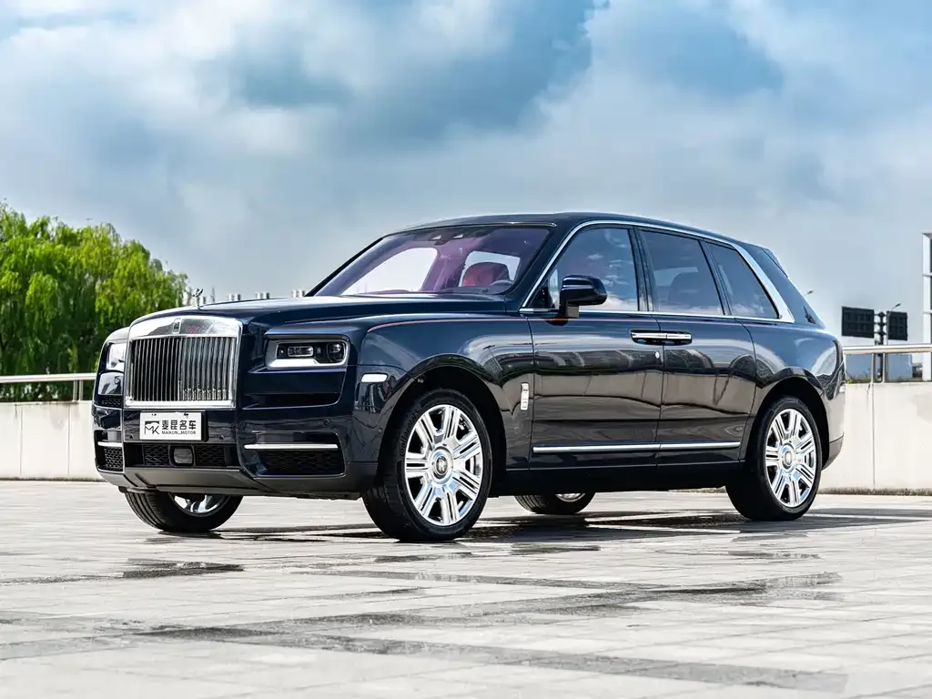 Rolls-Royce Cullinan — фото 1
