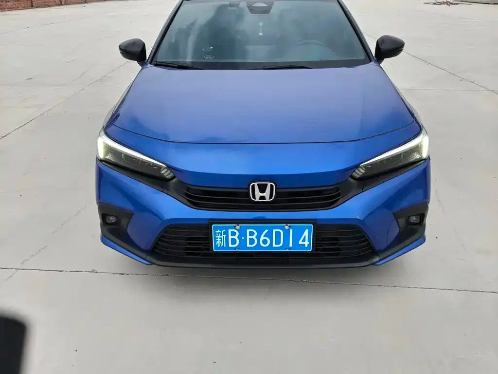 Honda Civic — фото 1