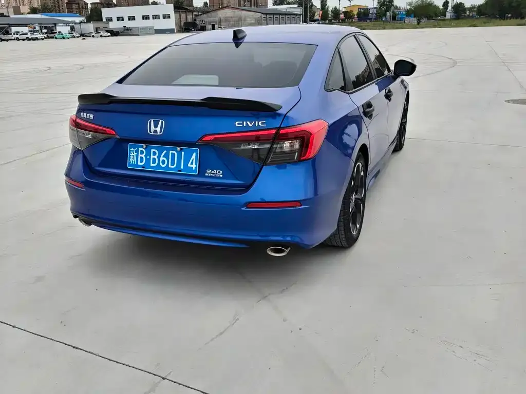 Honda Civic — фото 4