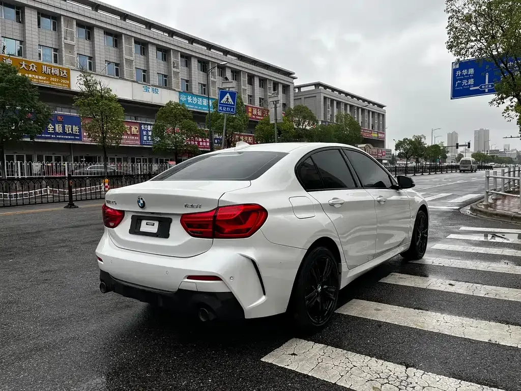 BMW 1 Series — фото 5