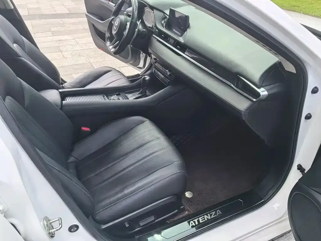 Mazda Atenza — фото 10