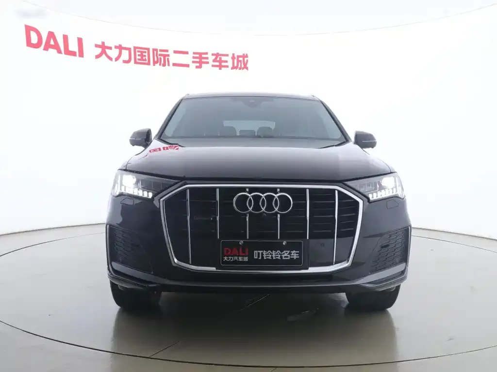 Audi Q7 — фото 2