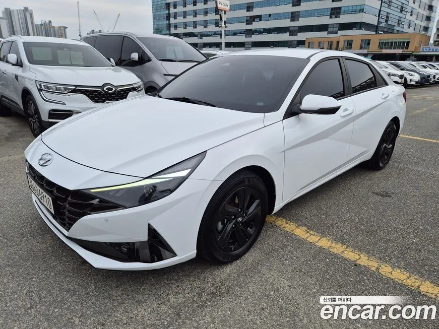 Hyundai AVANTE — фото 3