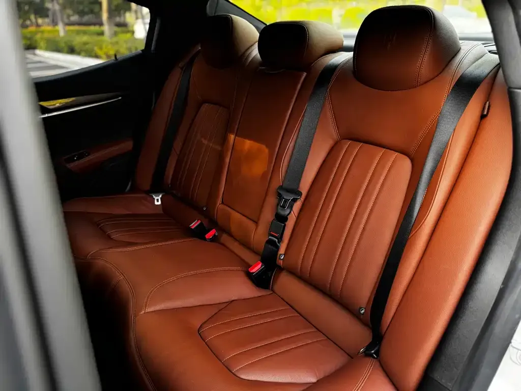 Maserati Ghibli — фото 6
