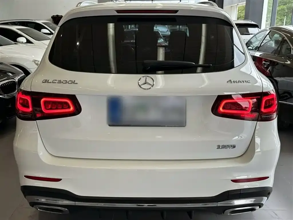 Mercedes-Benz GLC — фото 9