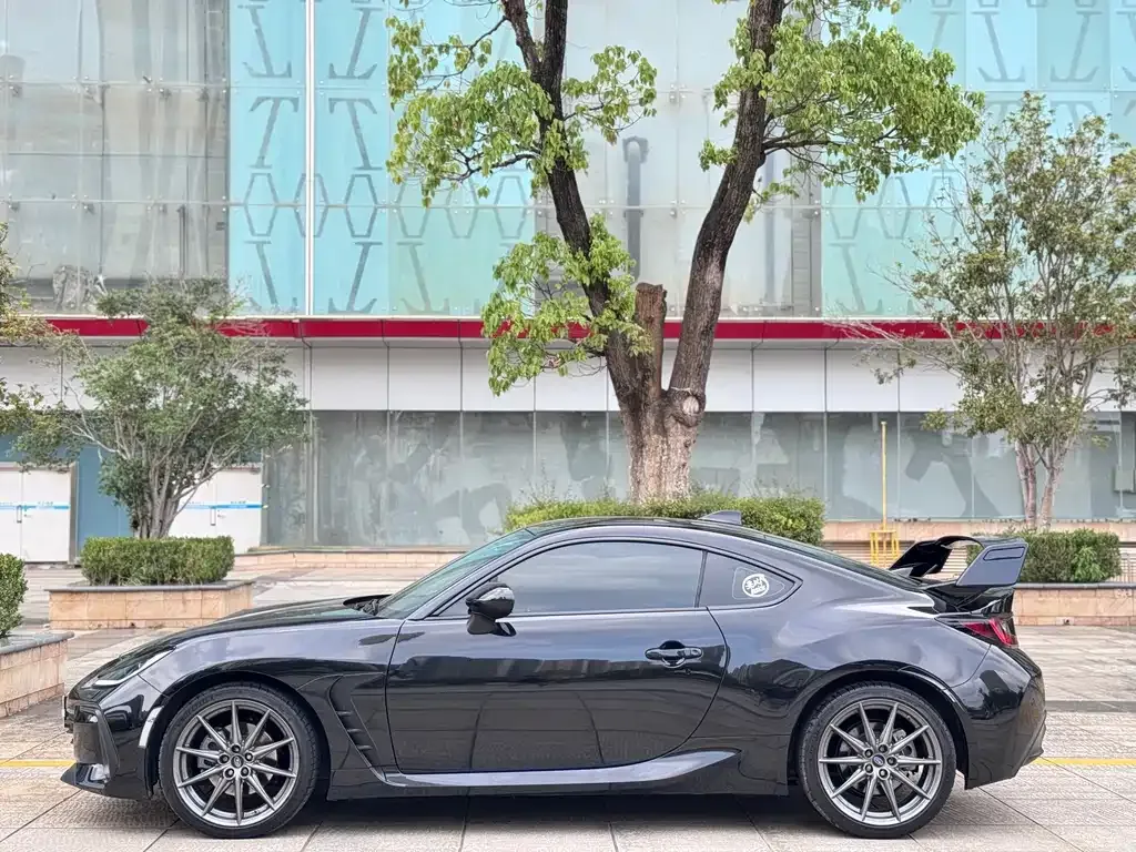 Subaru BRZ — фото 4