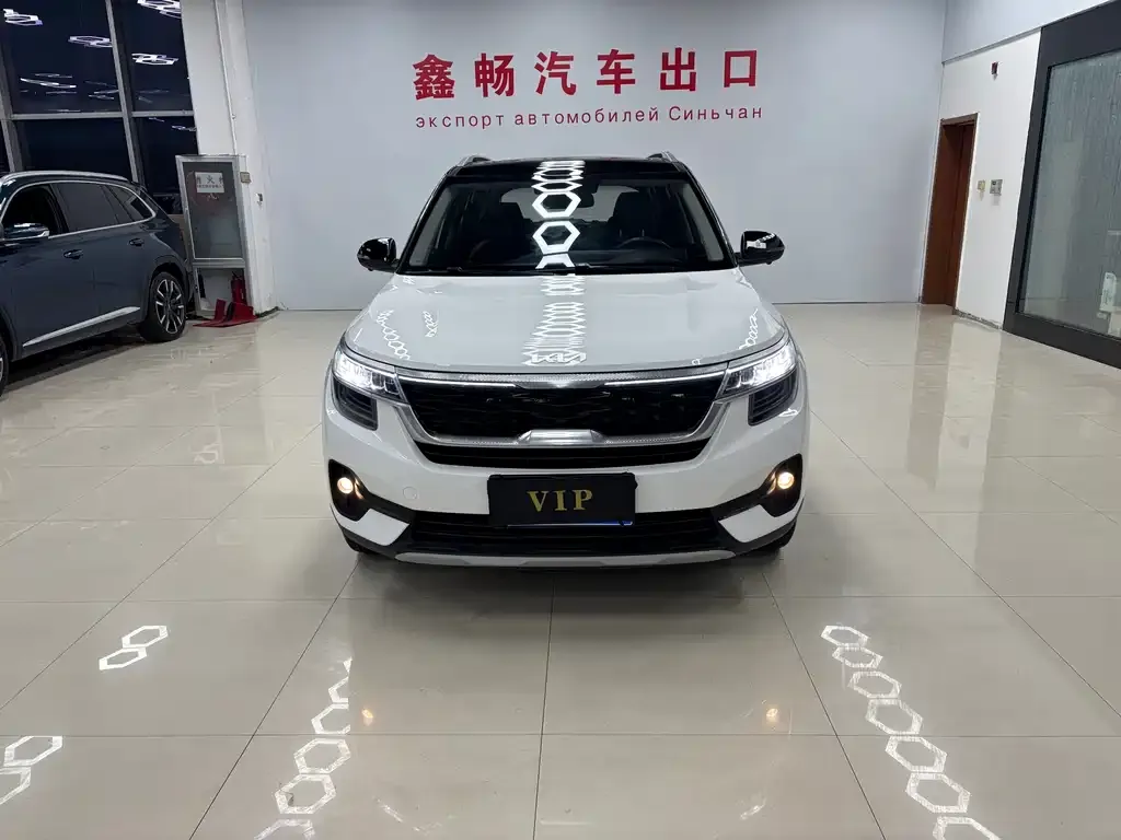 Kia KX3 — фото 1