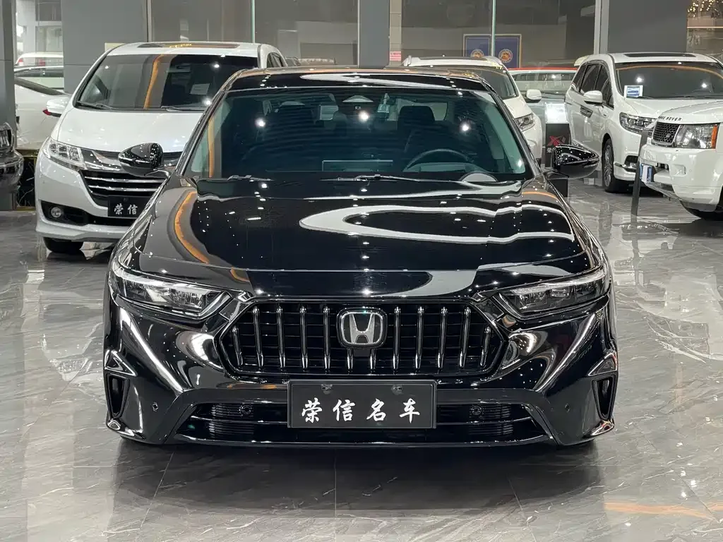 Honda Inspire — фото 2
