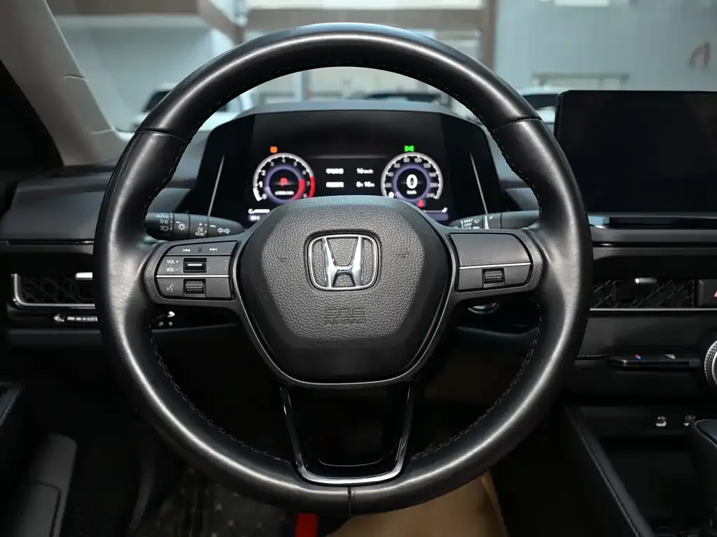 Honda Inspire — фото 8