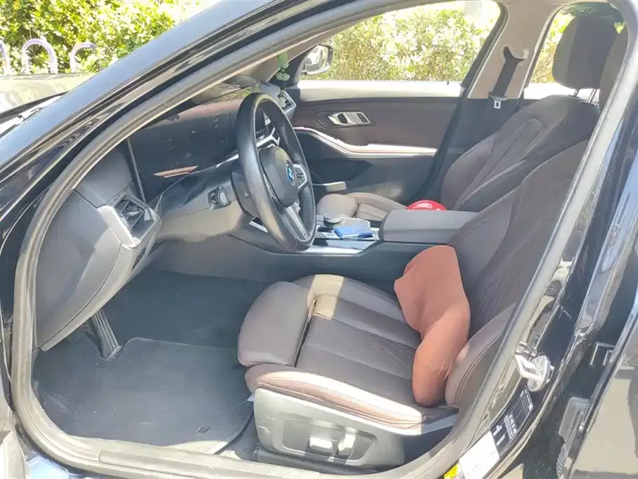 BMW i3 — фото 9