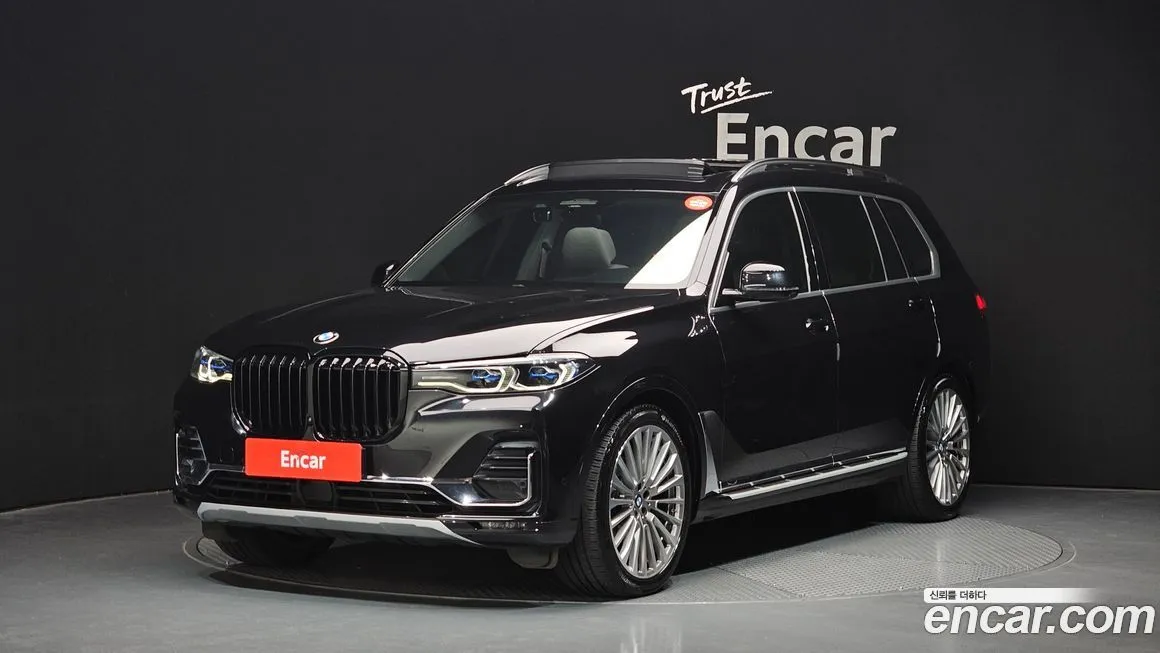 BMW X7 — фото 1