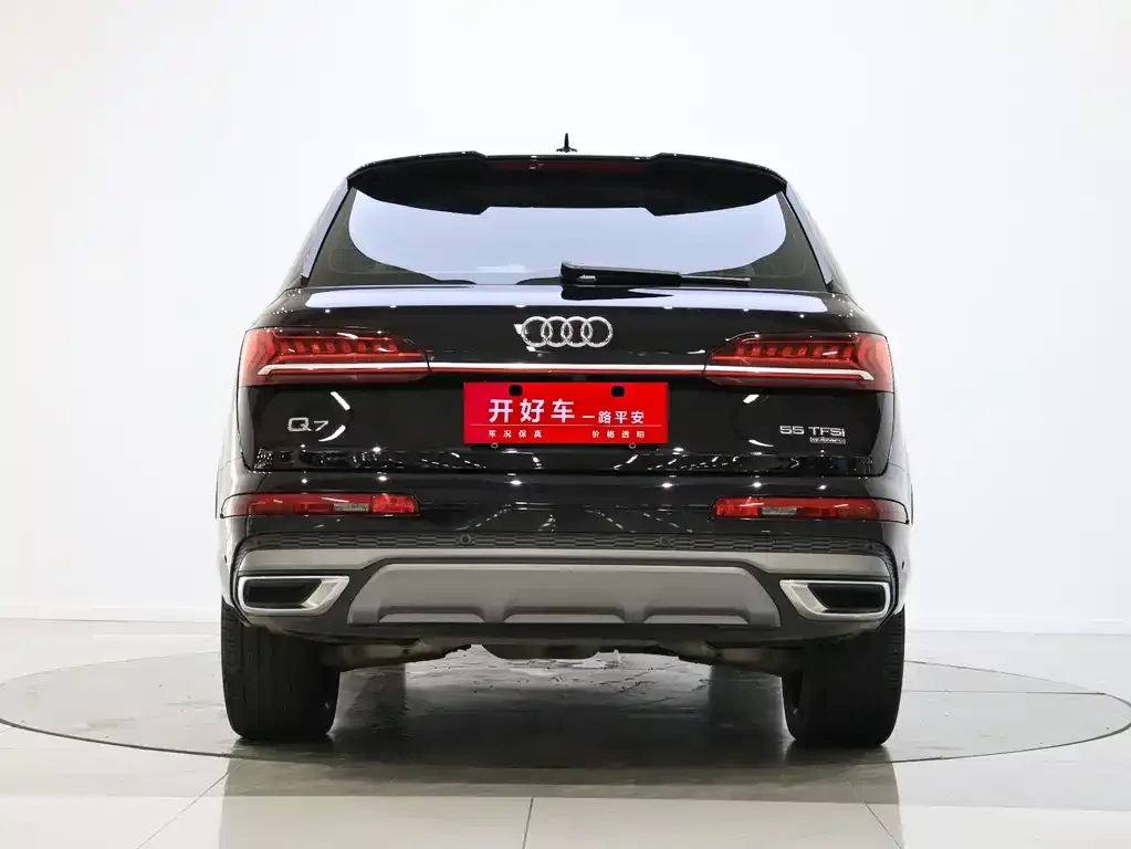 Audi Q7 — фото 3