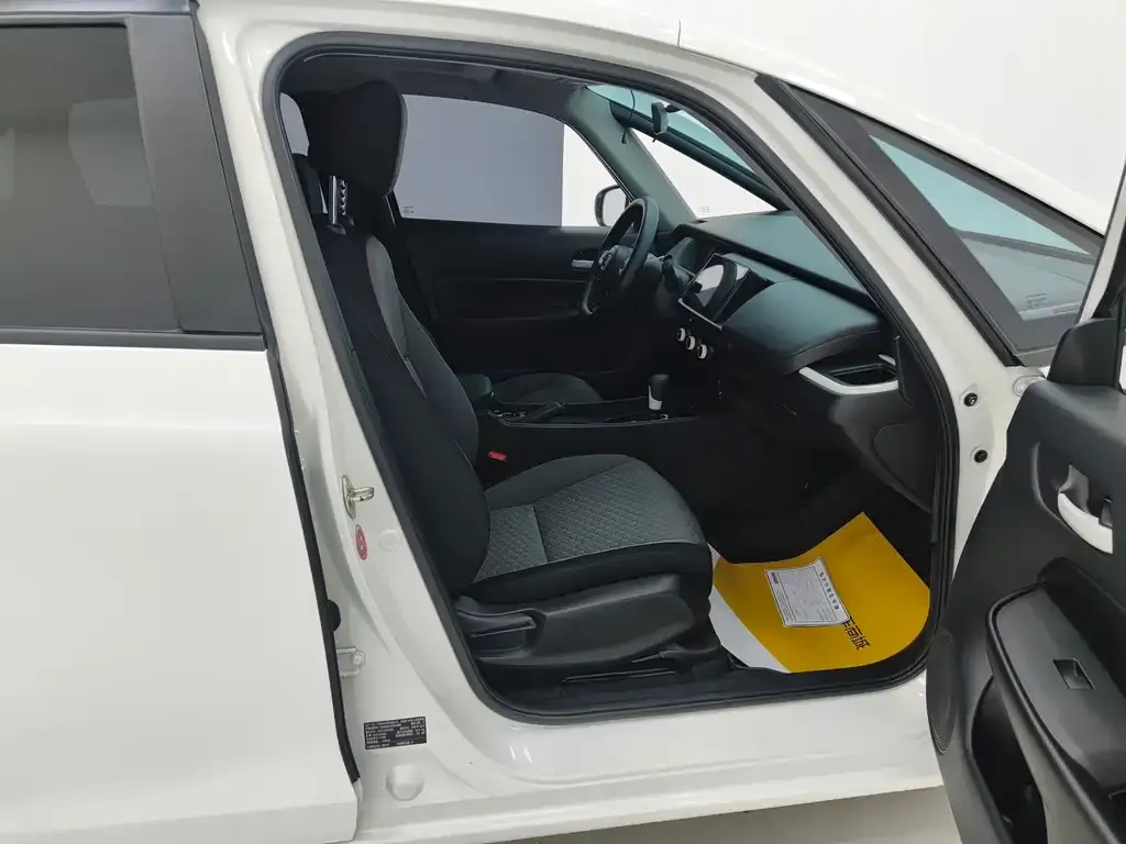 Honda Fit — фото 10