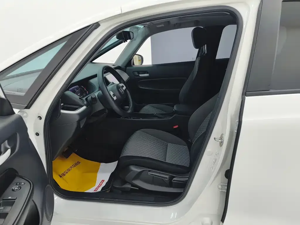 Honda Fit — фото 7